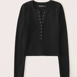 Abercrombie & Fitch Black Long-Sleeve Henley Ribbed Top
